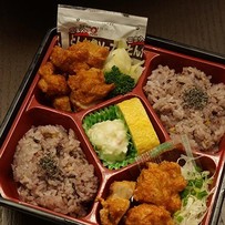 お弁当でほっと一息。おべんとう太郎のやさしさとあたたかさの詰まったお弁当【高知市鴨部・九反田】