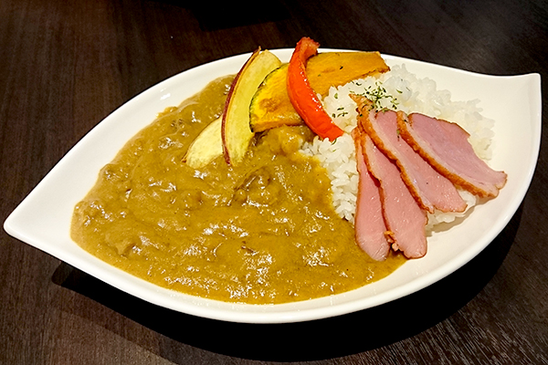 伊酒屋 りぐる カレーランチ