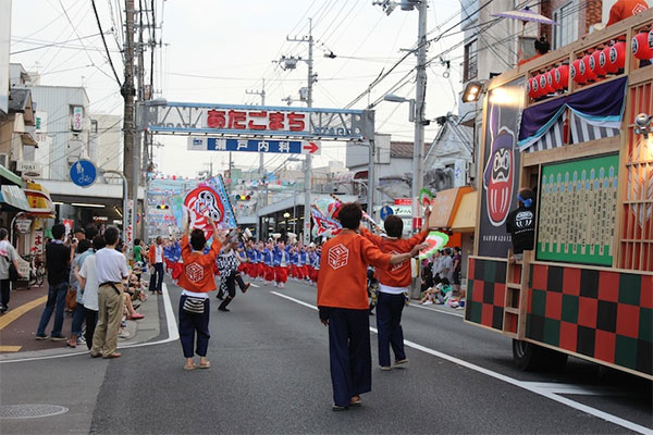 よさこい ゆったり鑑賞・観戦スポット愛宕競演場